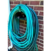 Hose Holder w/4 garden hoses